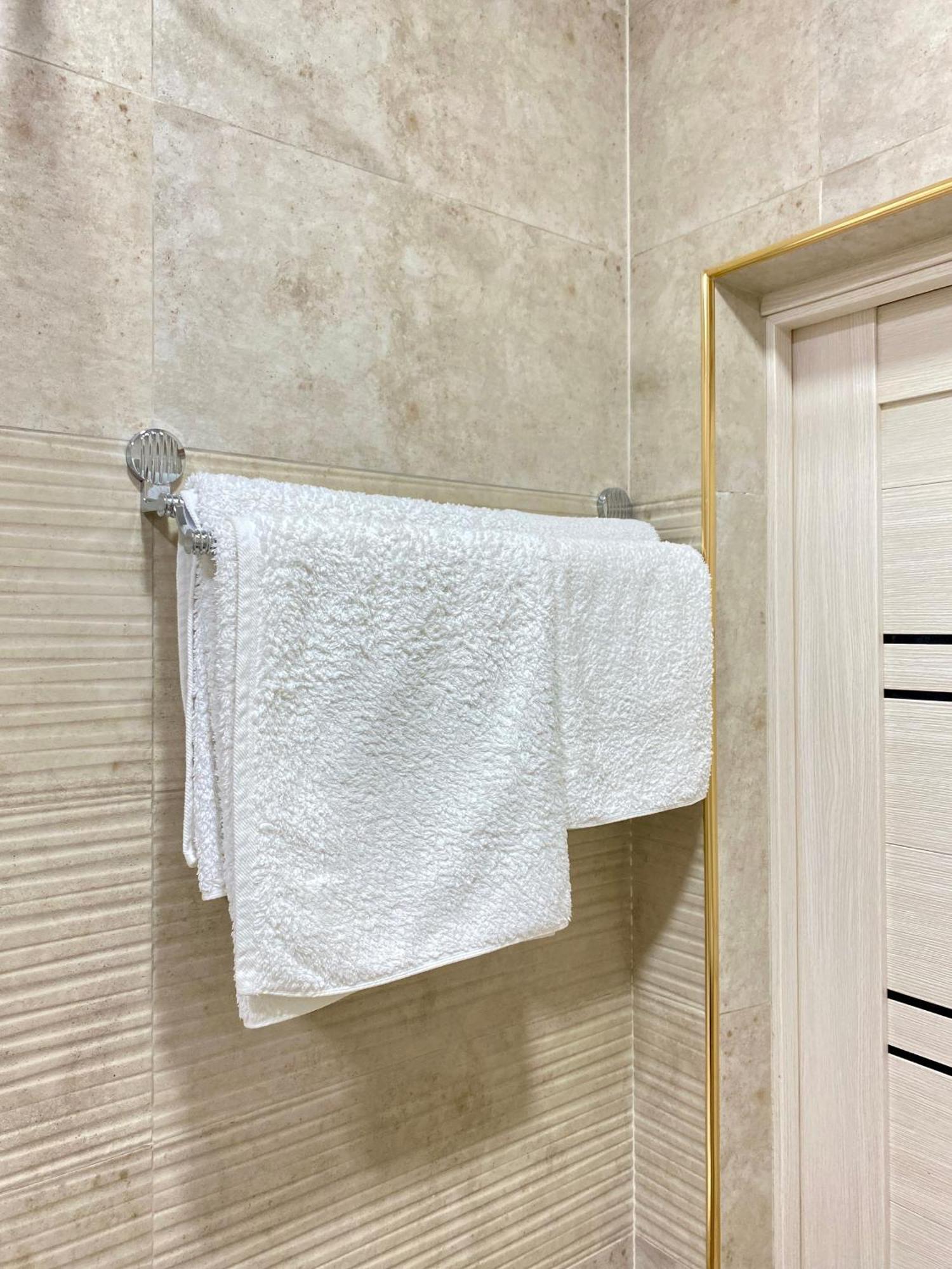 Spacious Apartment In New Building, Near The City Center And Airport Ташкент Екстериор снимка